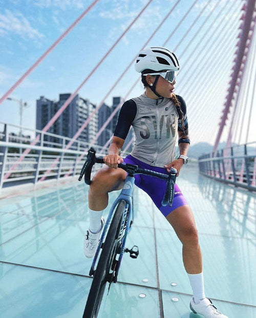 Biehler 防風背心Syndicate Gilet Desert Brass 女-淺砂金