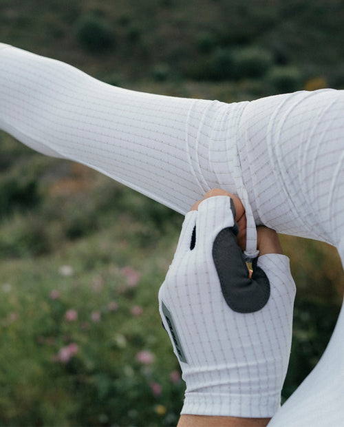 Q36.5 袖套Dottore Pro UV Arm Protector OpticWhite 白