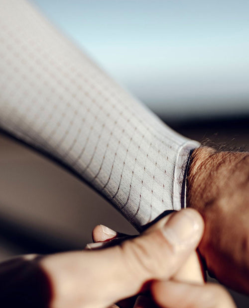 Q36.5 袖套Dottore Pro UV Arm Protector Ice Grey 淺灰