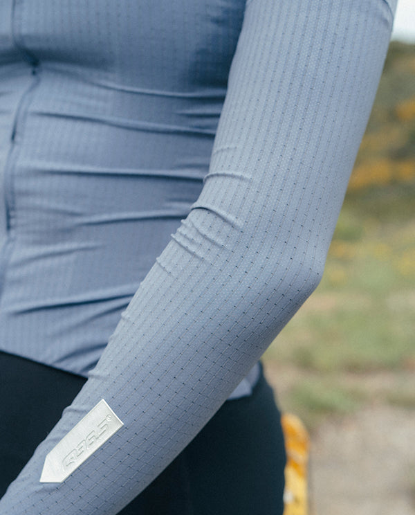 Q36.5 袖套Dottore Pro UV Arm Protector Grisaille Blue 灰藍