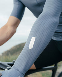 Q36.5 袖套Dottore Pro UV Arm Protector Grisaille Blue 灰藍