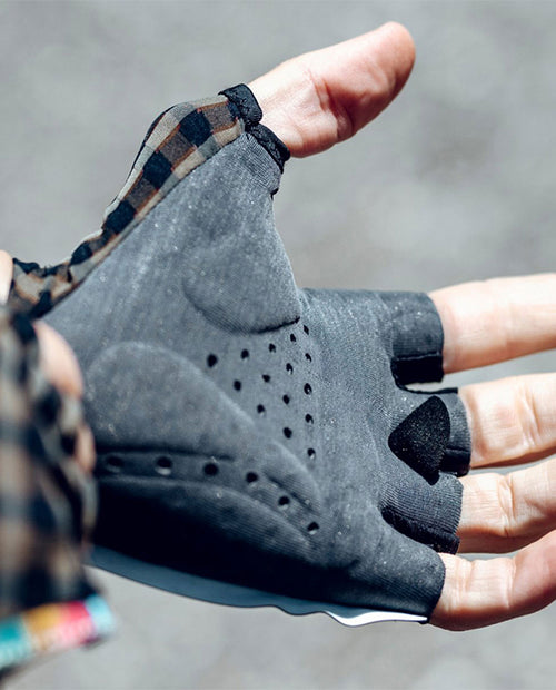 Q36.5 手套Dottore Clima Gloves Olive Green 綠