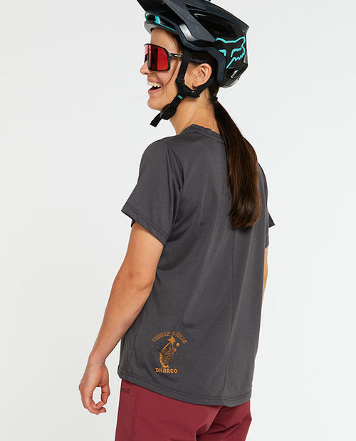 DHaRCO T恤 SS Thrills&Chills 短袖-女