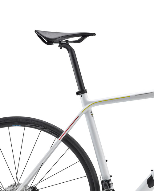 LOOK 成車 785 Huez Shimano 105 線條白 輕量化爬坡車