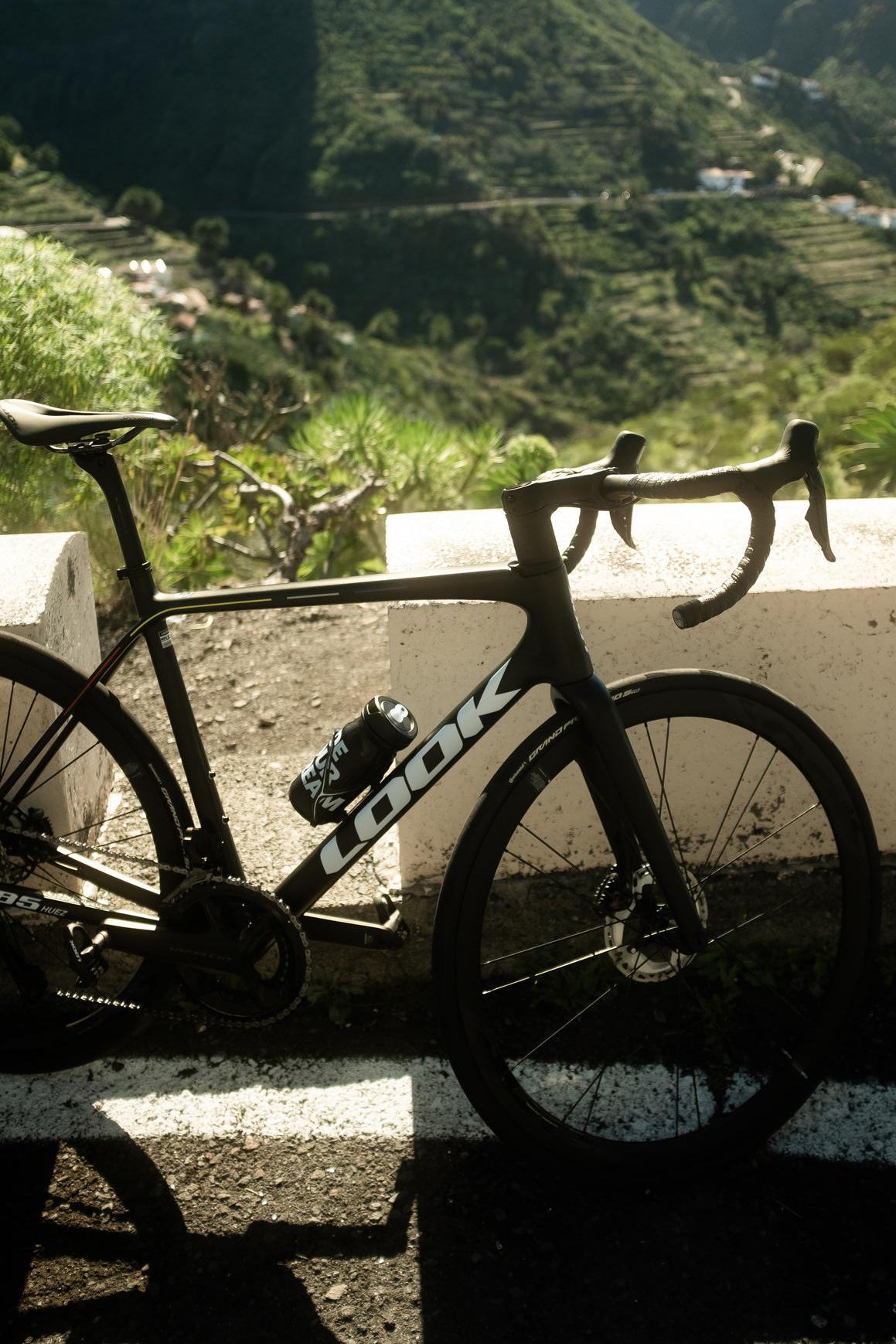 785_20Huez_20Pro_20Team_20Black_207_ab888520-00cd-4399-b32f-1978dd16a040.jpg