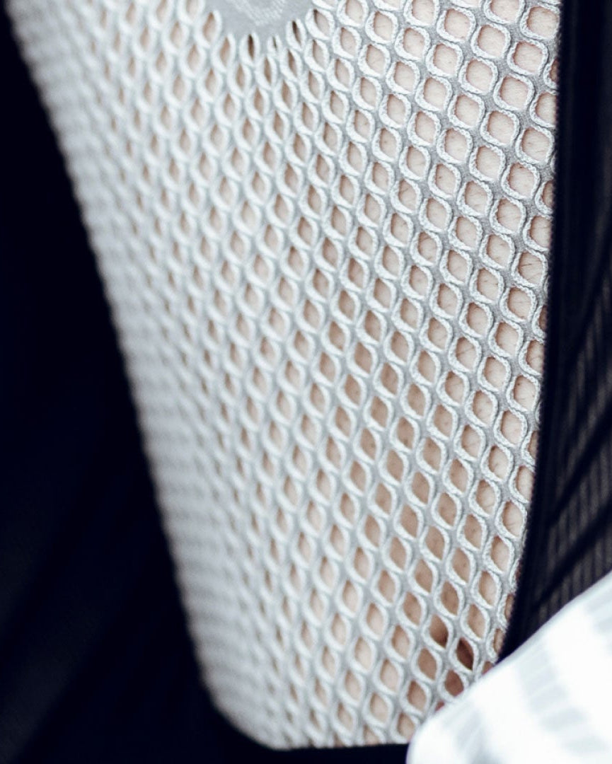 Q36.5 底衫Baselayer Zero Mesh Olive 無袖 男女共版 橄欖綠