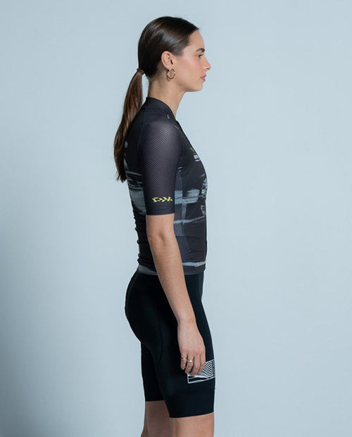 PedalMafia 車衣 Core Jersey Aston Martin Aramco F1® Team Charcoal 女款 黑