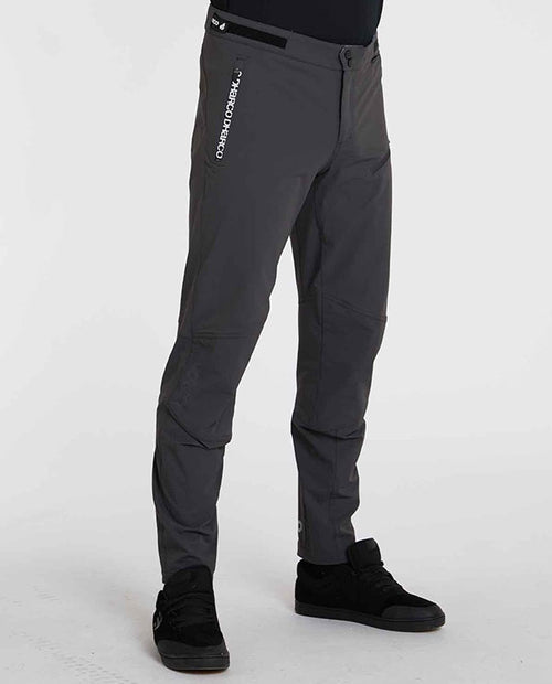 DHaRCO 機能長褲Gravity Pants Slate 男-深灰