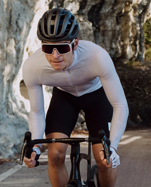 Q36.5 薄長袖車衣Gregarius Hybrid Light Aeroflow LS Jersey Ice Grey 男款 白灰