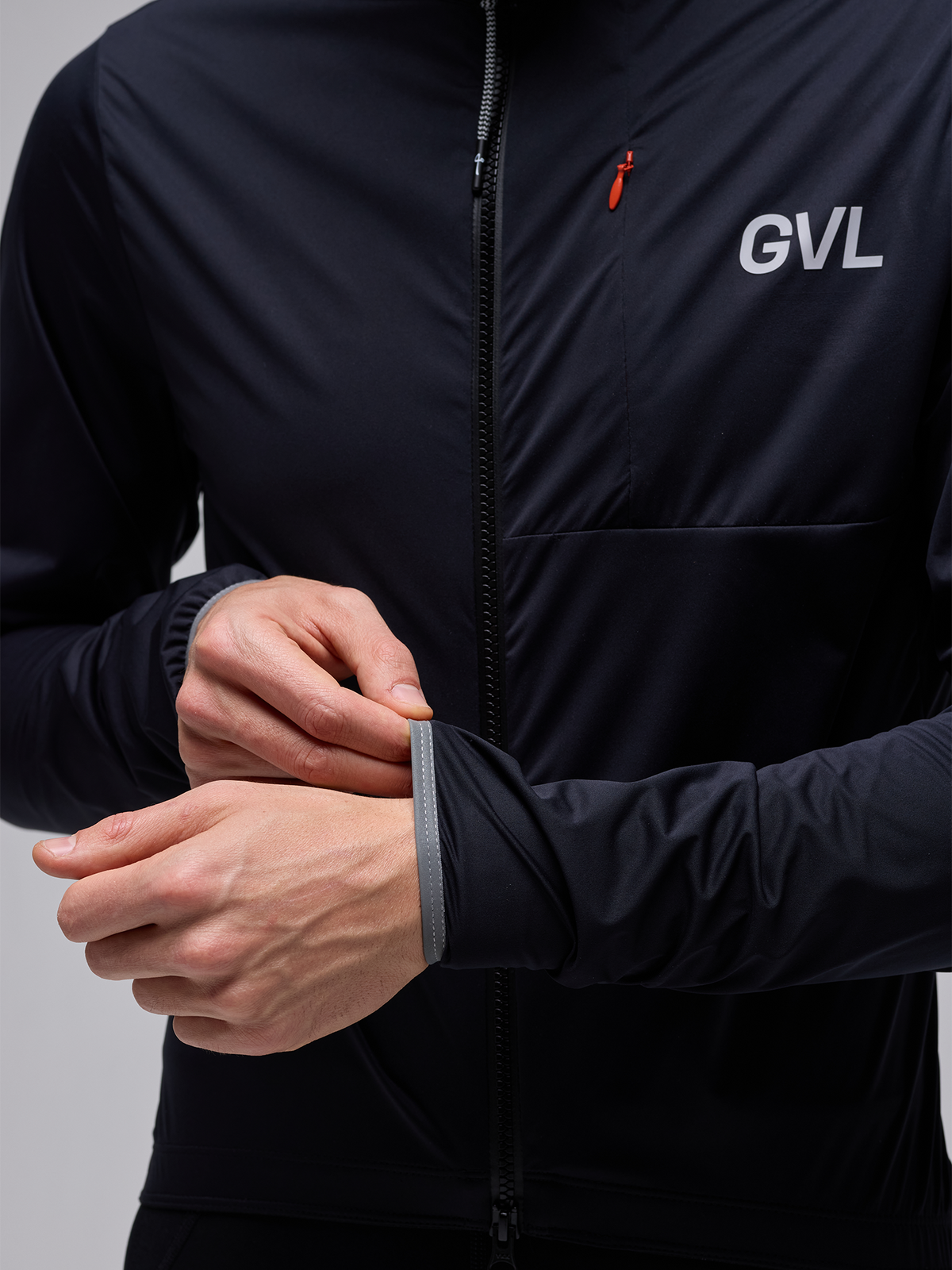 Givelo 超輕量防水外套 C.D.A Waterproof Jaclet Electric Black 男女共版 黑