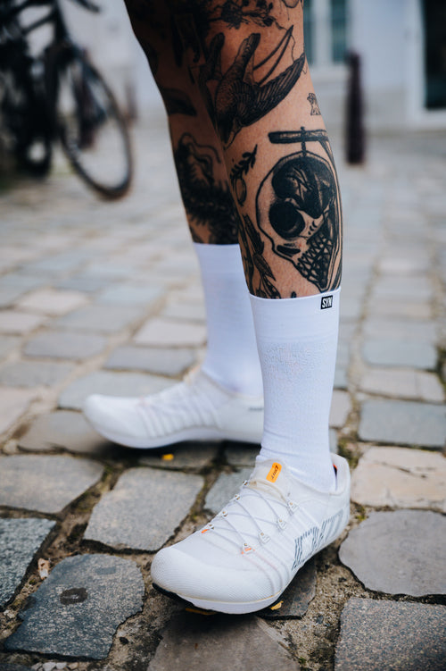 SYN 車襪 Pro Socks Deluxe White 白