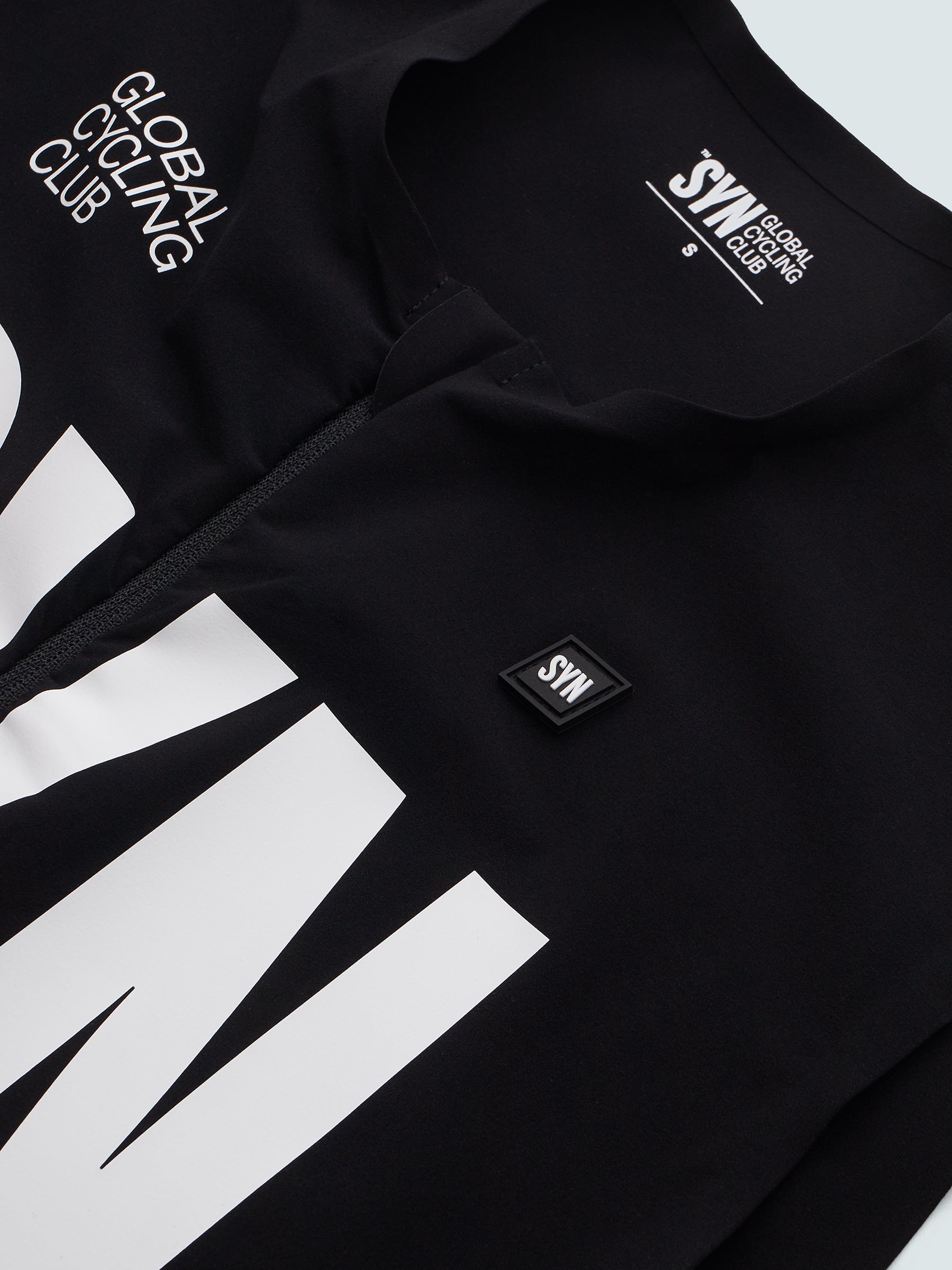 SYN 極輕防潑背心 Pro Tech Vest Black 女款 黑底白字
