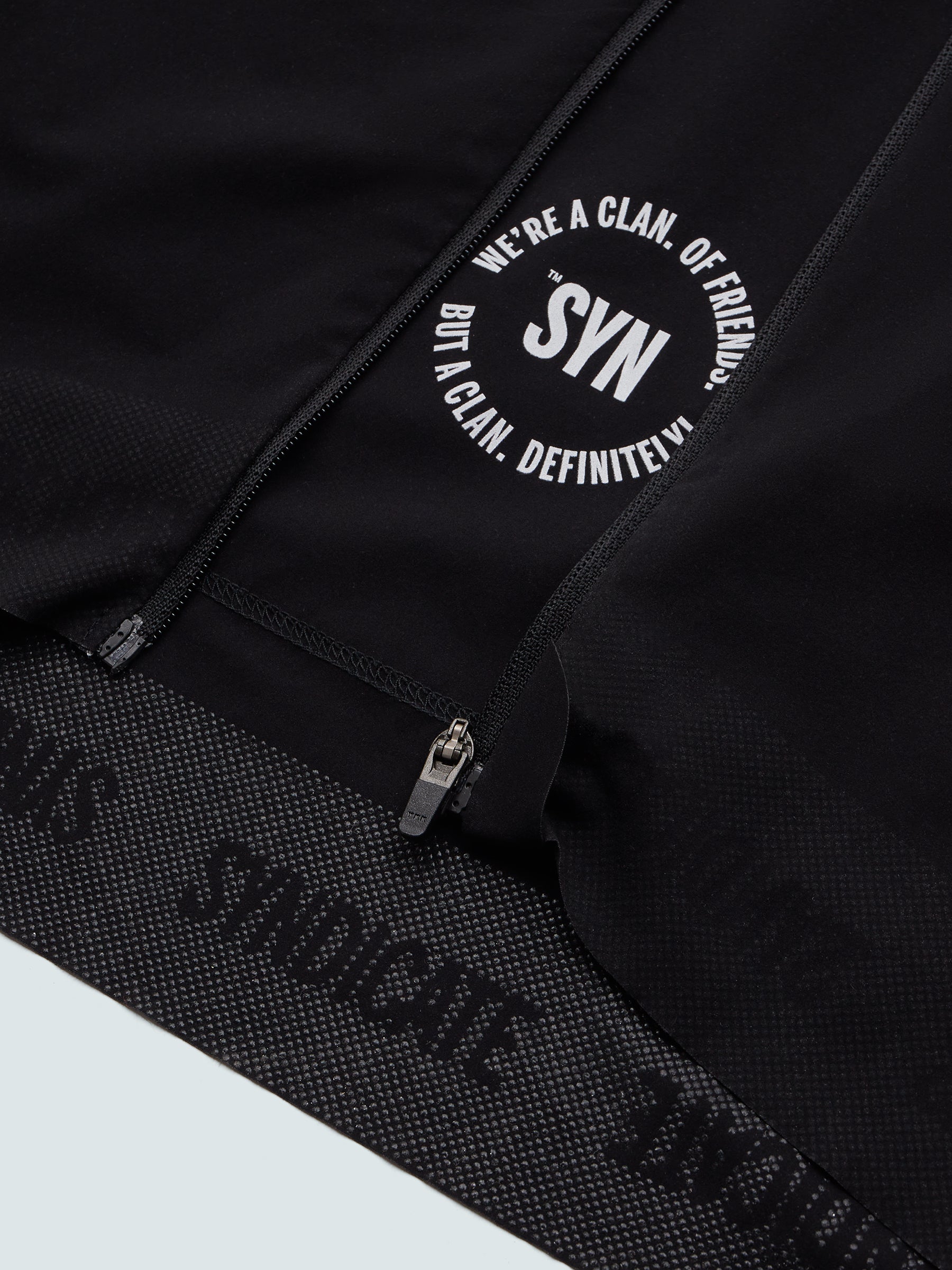 SYN 極輕車衣 Pro Tech Jersey Black 男款 黑底白字