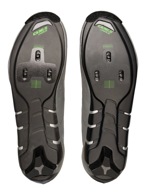 Q36.5 卡鞋UNIQUE Road Shoes Silver 銀