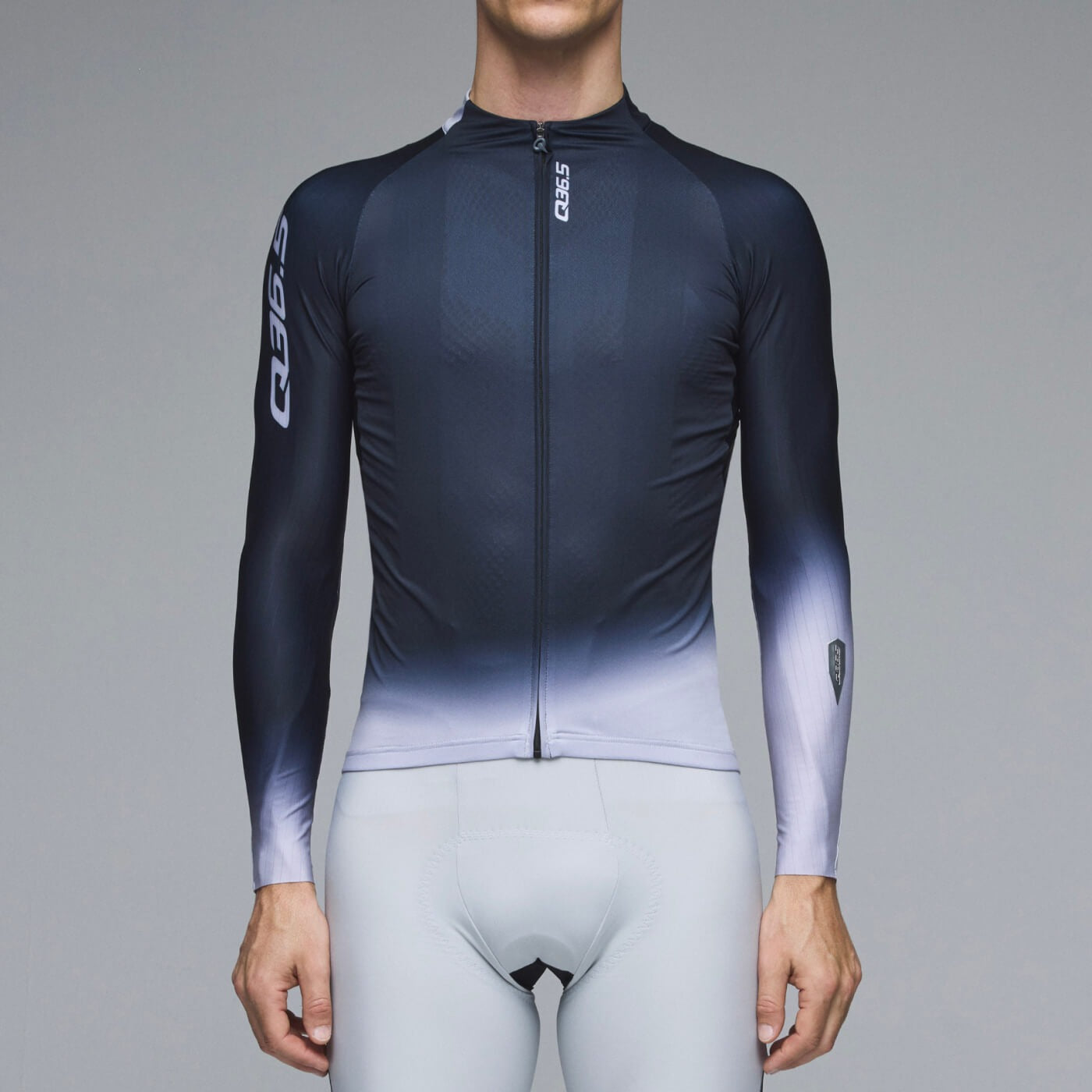 Q36.5 薄長袖車衣Gregarius Hybrid Light Collar Fade Long Sleeve Jersey Black 男款 黑
