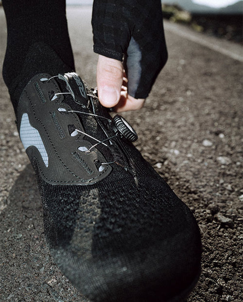 Q36.5 編織卡鞋Clima Road Shoes Black 黑