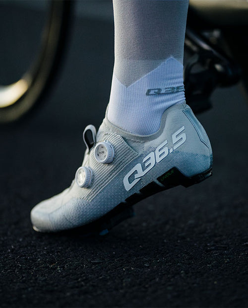 Q36.5 編織卡鞋Clima Road Shoes｜Ice Grey 冰川白灰