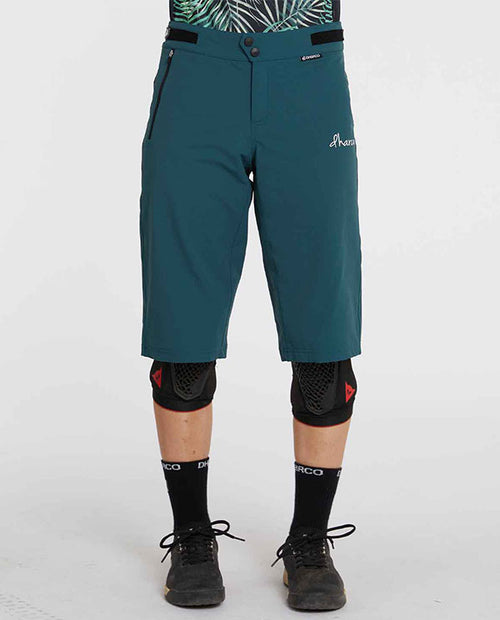 DHaRCO 機能短褲Gravity Shorts Forest 女-綠